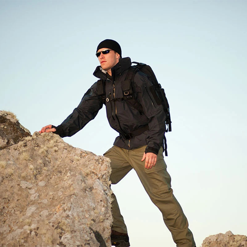 BONNET COMMANDO DOCKER